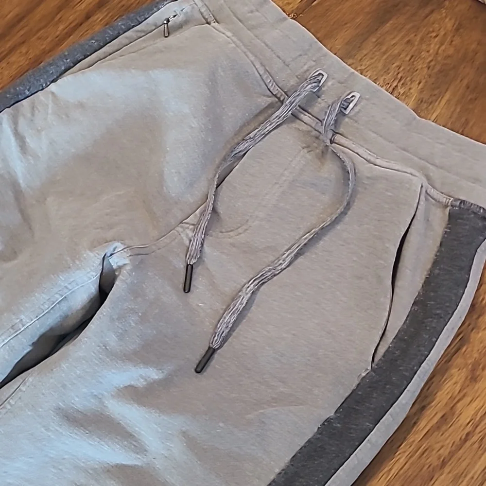 Lululemon Steady State Classic Fit Joggers  Size Small Mens - Picture 3 of 4